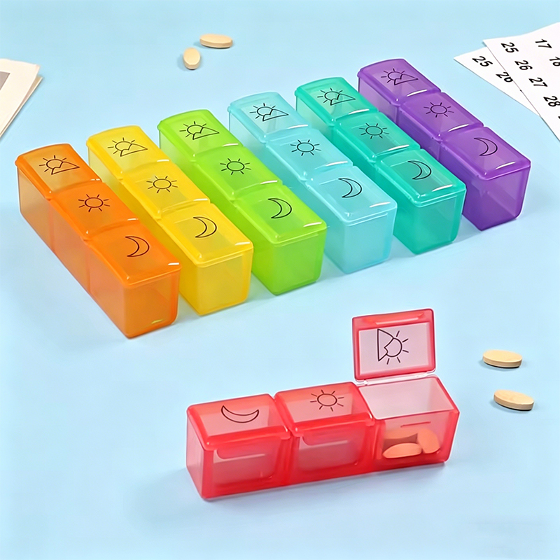 Monthly Large-Capacity Pill Organizer with Pouch / Carry Case