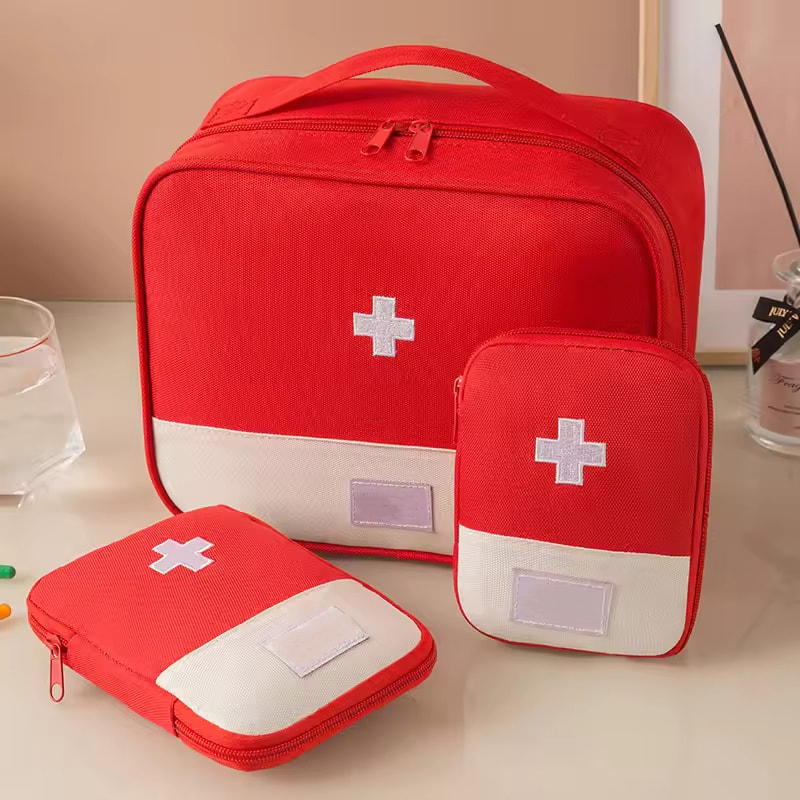 Travel Daily Pill Box